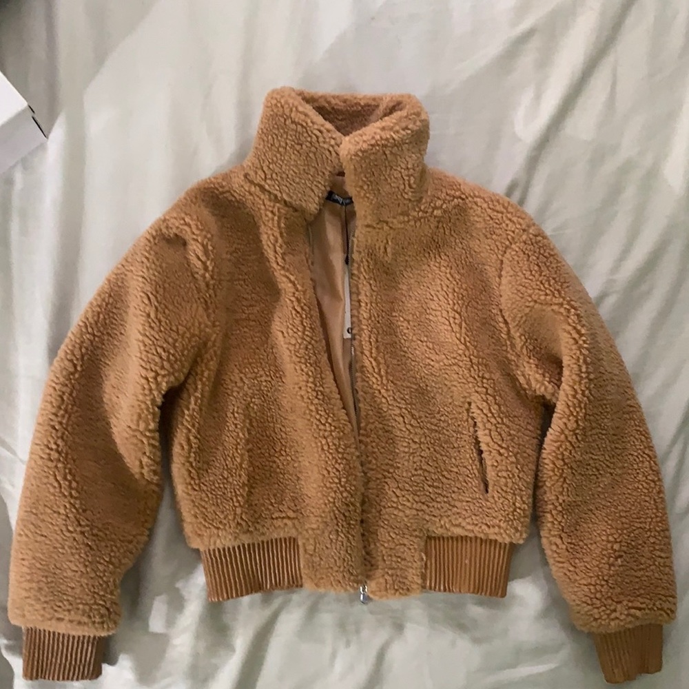 New- Chestnut Sherpa jackets ( Nasty Gal)